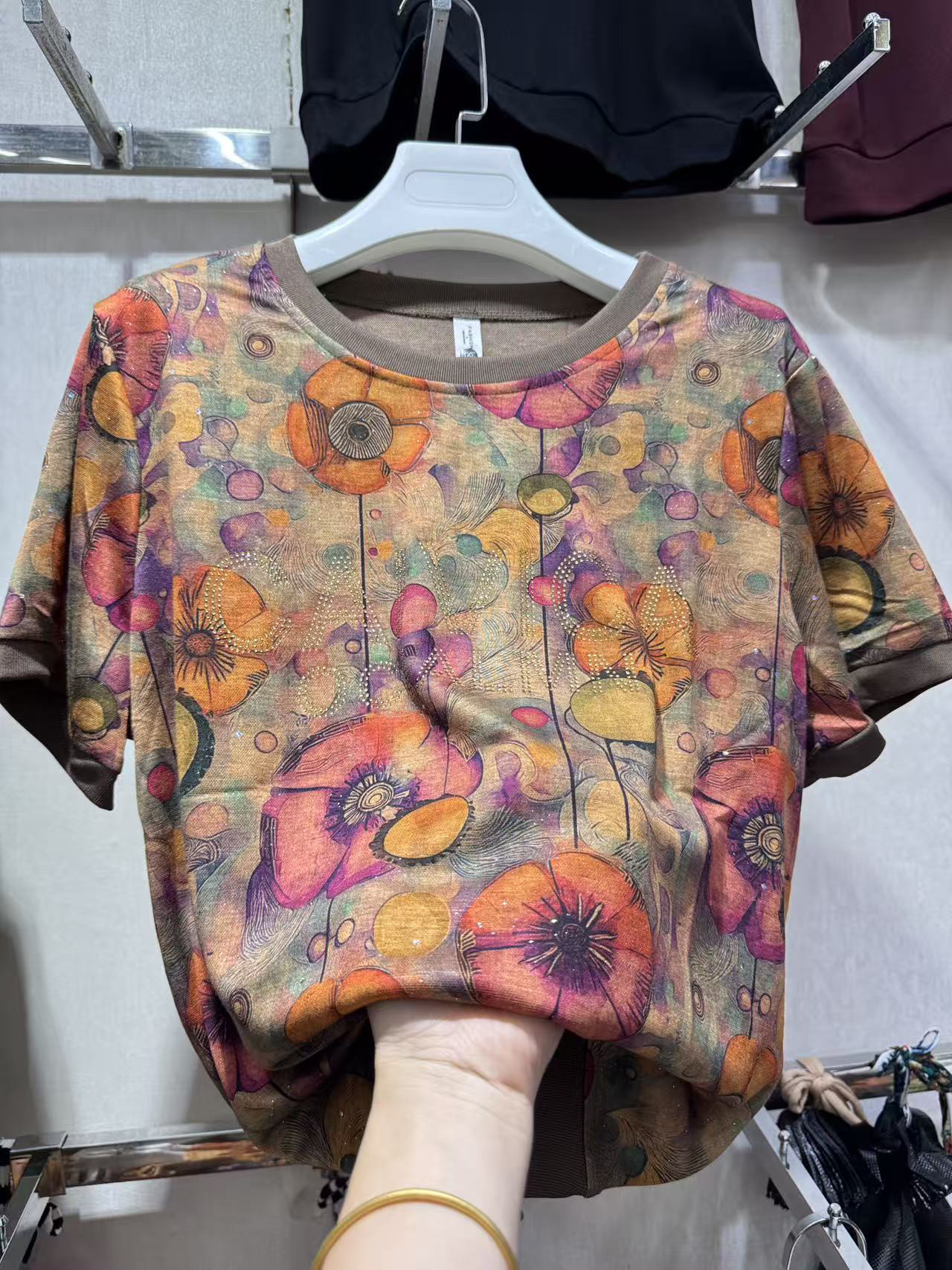 撞色圆领套头上衣中老年碎花妈妈装字母烫钻减龄小衫薄款短袖T恤