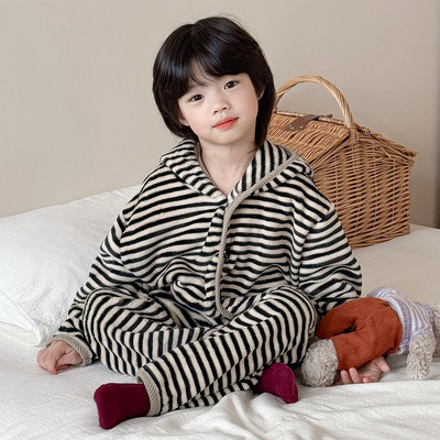 男童睡衣春秋冬款牛奶绒儿童家居服亲子套装女宝宝条纹连帽可外穿