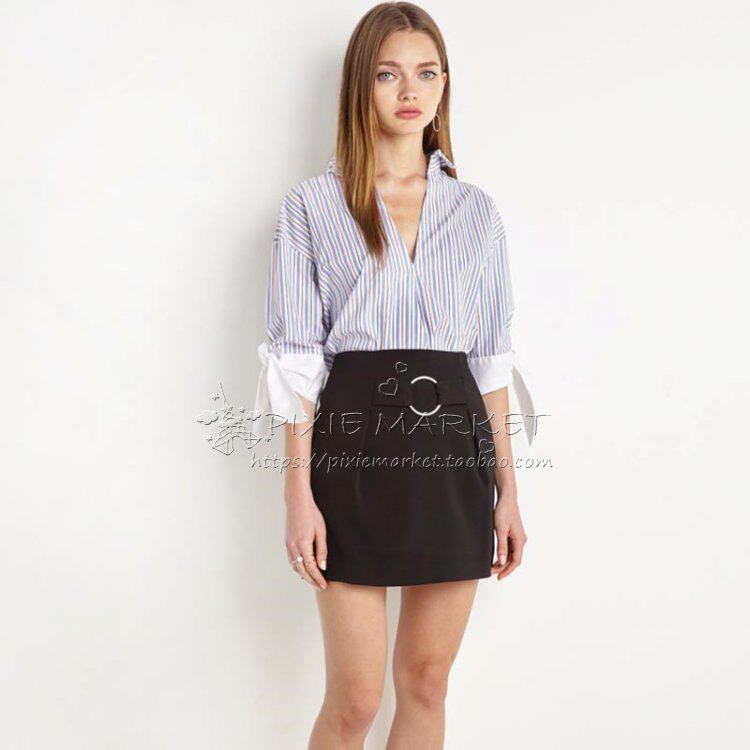 pixiemarket欧美风时尚简约V领袖口绑带后背圆环装饰条纹衬衫女潮
