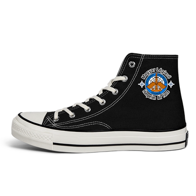 匈牙利高帮帆布鞋