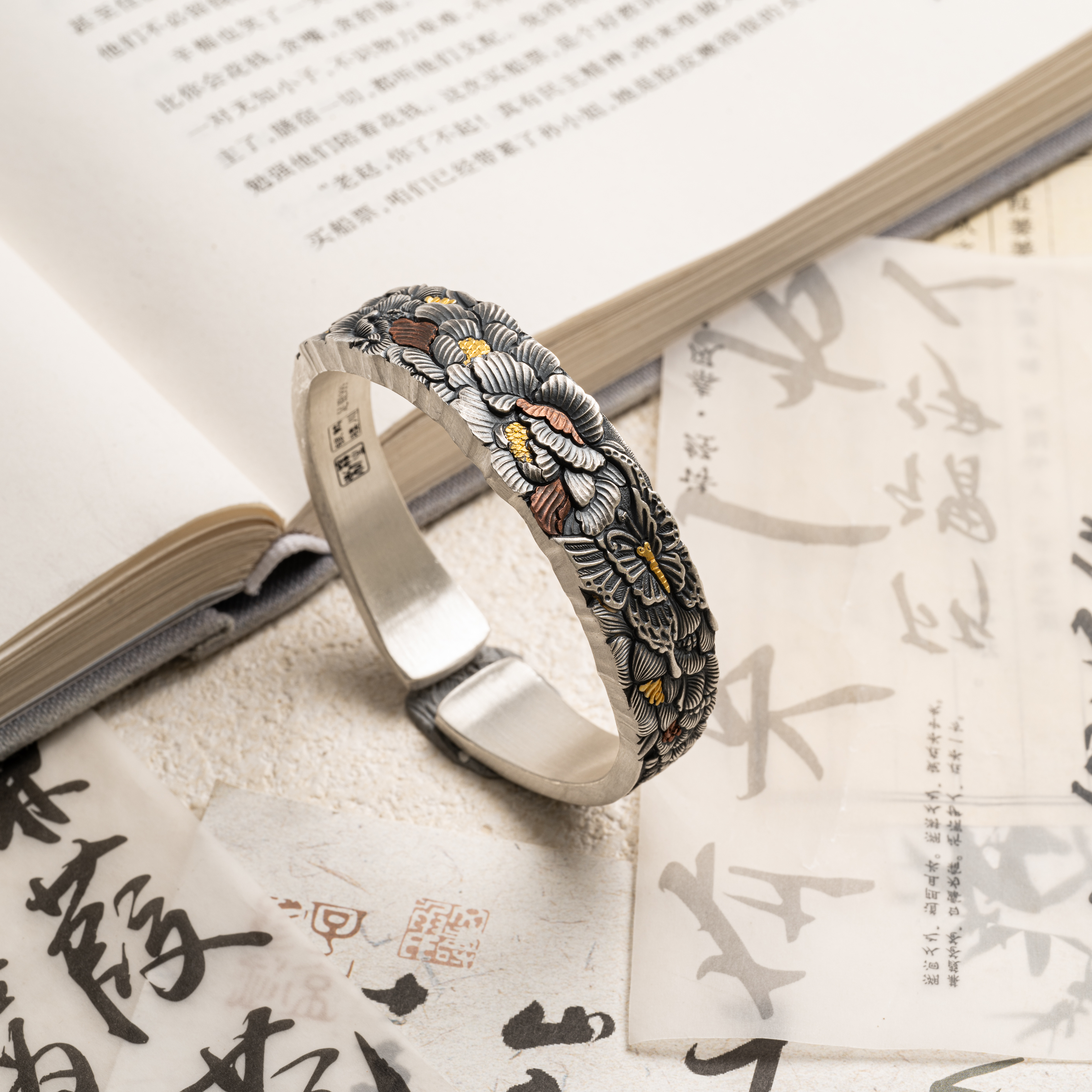 蝶舞｜足银999手镯 纯手工金银错工艺 约104克