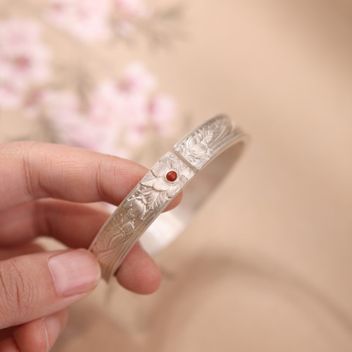 一滴红丨纯手工錾刻足银手镯定制