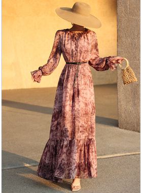 2026夏季新款法式轻熟红色长袖连衣裙女收腰显瘦长裙配腰带气质