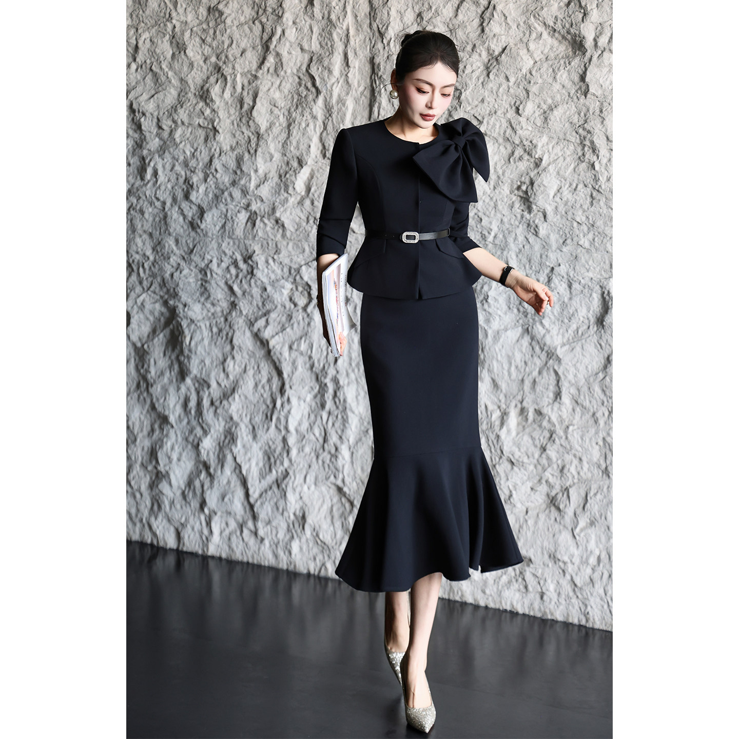 知性优雅小贵妇圆领时尚配蝴蝶结西装外套包臀鱼尾裙套装宴会女神,女装/女士精品,时尚套装,淘宝优惠券,粉丝福利购,淘宝优惠卷