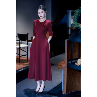 优雅圆领七分袖酒红色中长款收腰气质高端婚宴礼服连衣裙女小个子