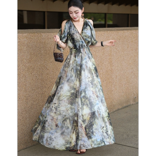 高级感法式水墨晕染连衣裙女收腰显瘦长裙油画风度假风大摆裙夏季