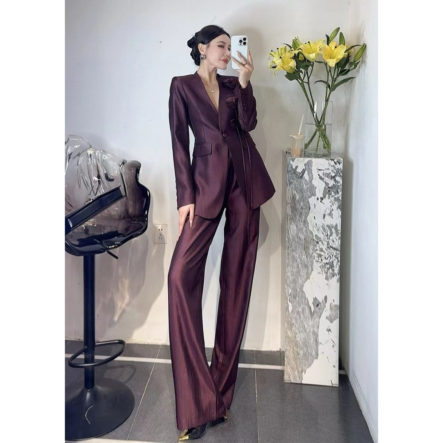 欧美风女装立体手工花朵洋气西装阔腿裤气质套装商务品质两件套潮,女装/女士精品,时尚套装,淘宝优惠券,粉丝福利购,淘宝优惠卷