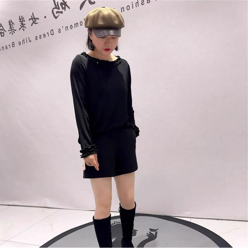 2026春装新款上衣T恤加大码女装加肥加大气质衫200斤打底衫1547