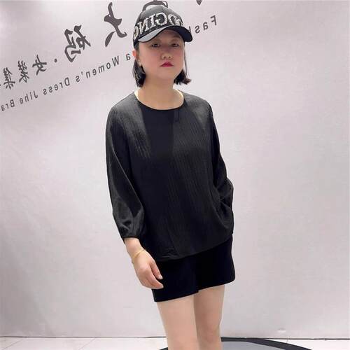 芮娜依莲大码打底衫2026夏装T恤蓝鲸之吻2168衫大码女装200斤衫