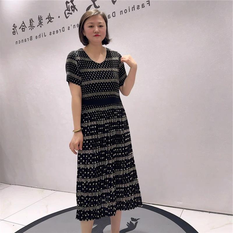 2026夏季新款芮娜依莲时尚潮裙9158连衣裙大码女装宽松显瘦气质裙
