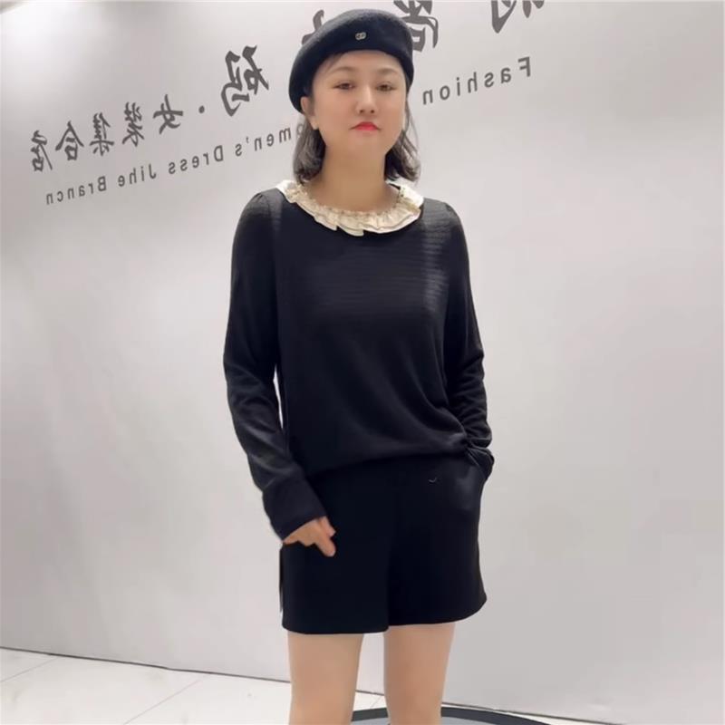 芮娜依莲2025初冬潮款衫加肥加大胖妹妹显瘦减龄气质T恤5111