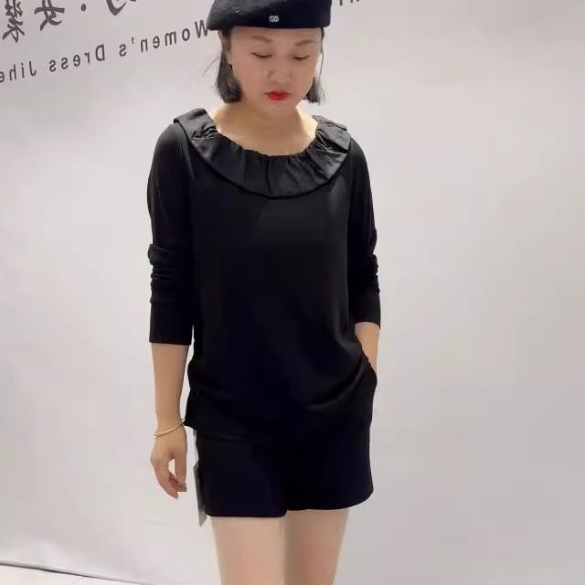 女权贵族2025年货初春大码T恤衫