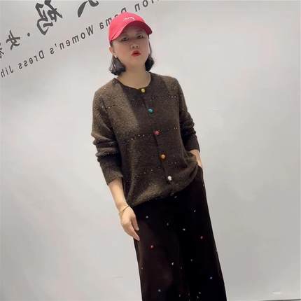 2025初春女权贵族加肥上衣针织衫开衫加大码女装胖mm潮衫打底1526