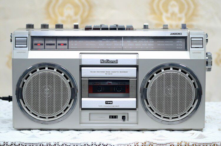 新品national/乐声 rx-5070 手提收录机     电源100伏