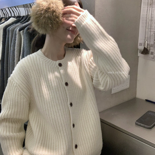 MISS密思家 保暖毛衣 高品质厚实有分量粗坑条暖和开衫