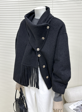 TOO家-2025年冬季超好看上衣羊毛外套(配可拆卸围巾)