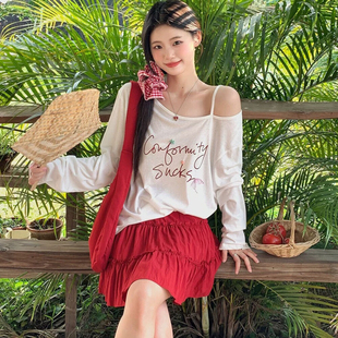 配包包 UM.有米 韓系少女斜肩防曬T恤 甜辣風蛋糕半身裙兩件套裝