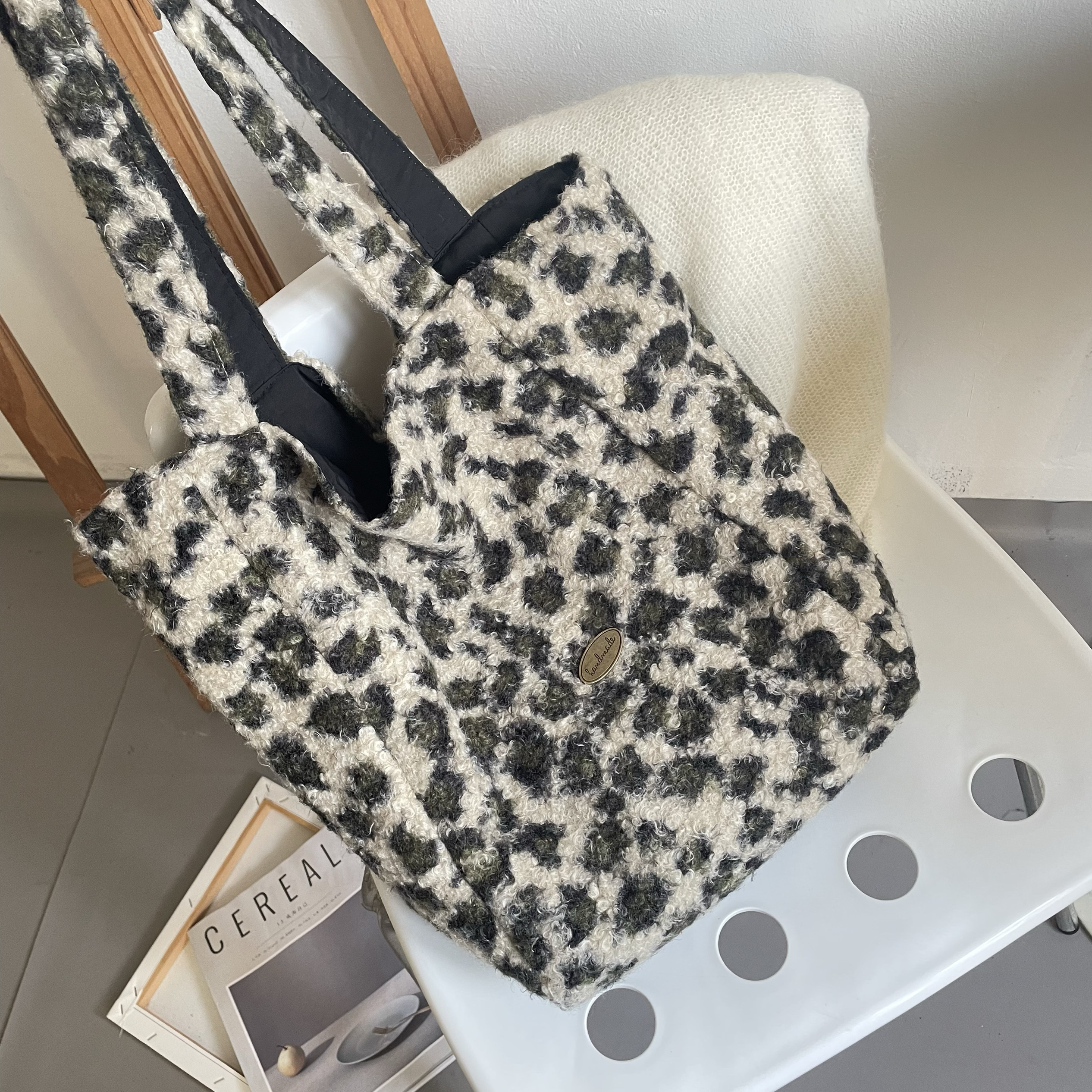 2024秋冬新款豹纹羊羔毛韩系双面背大容量百搭单肩托特包妈咪包