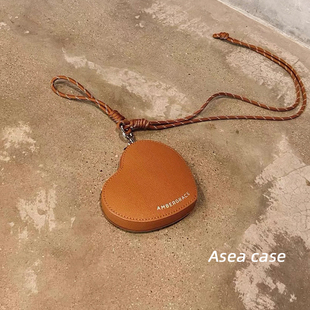 Asea小众ins复古简约皮质爱心适用airpods pro2挂绳耳机套苹果二/三/4代保护壳新款小众斜跨耳机包女个性男