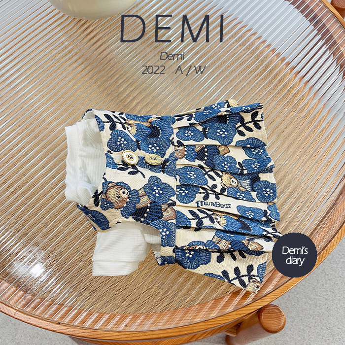 DEMI原创定制狗狗裙子法斗公主裙巴哥马尔济斯可爱小熊印花百褶裙