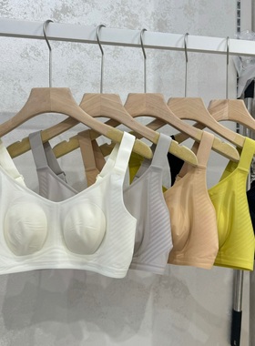 5543薄款无痕兔耳朵内衣女大码大胸显小胸光面软支撑防下垂文胸罩