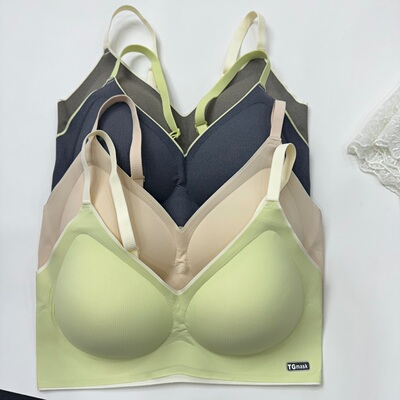 无痕日系8011固定一体杯文胸薄款聚拢光面无痕一片式无钢圈内衣女