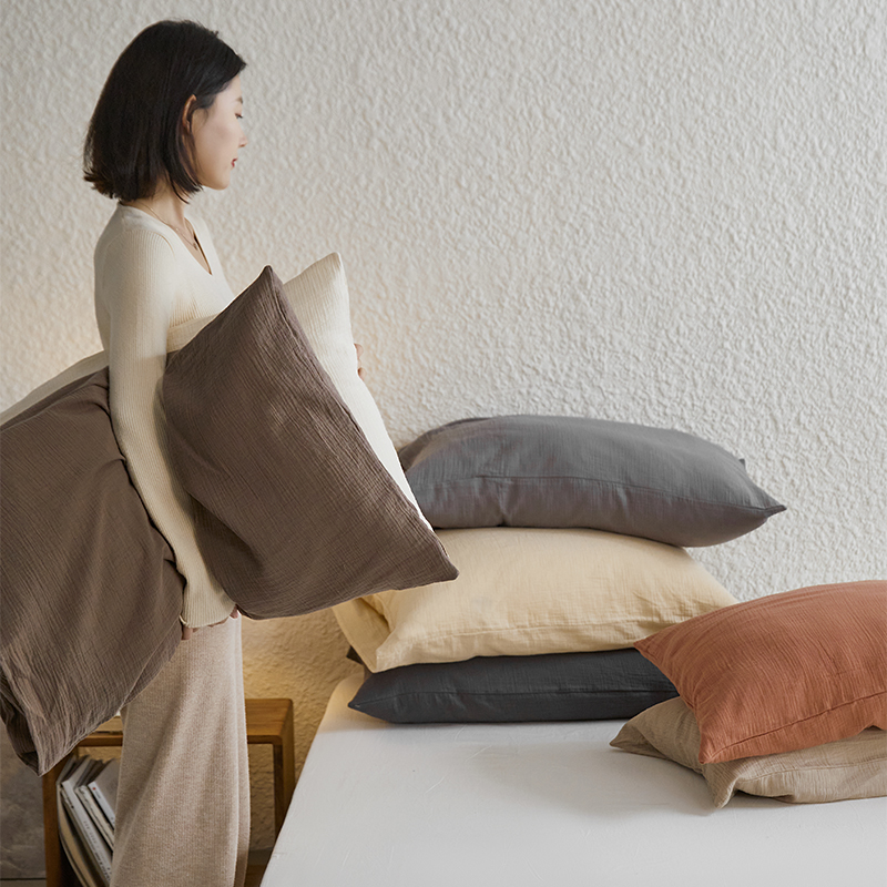 2023年新款全棉纯色纱布一对枕套