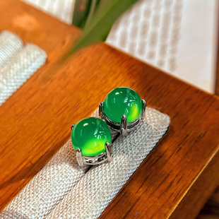 起光帝王绿天然绿玉髓耳钉基础款通勤款蛋面圆形碧绿色玉石耳钉