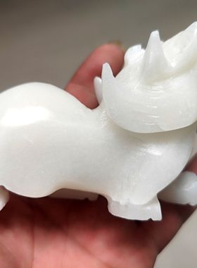 汉白玉石貔貅摆件手工雕刻中式客厅办公室玄关家居风水装饰品