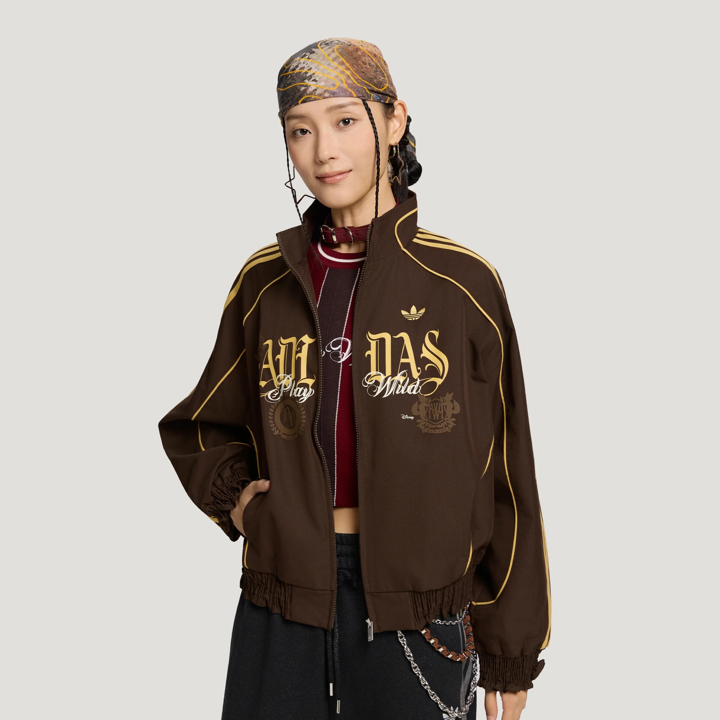 阿迪达斯疯狂动物城联名夹克女