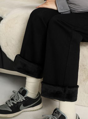 加厚加绒弹力窄版直筒牛仔裤2025新款女秋冬今年流行爆款新塘裤子