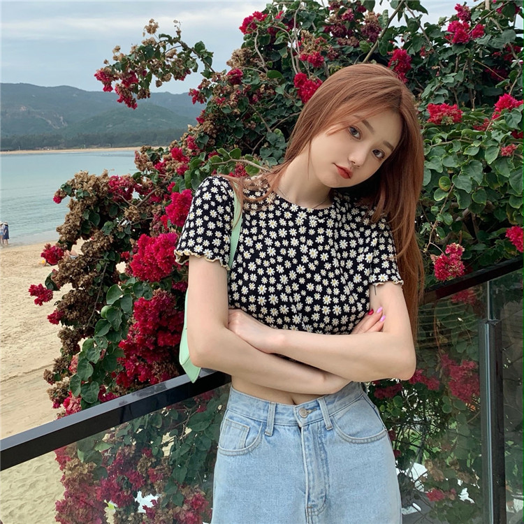 Real shot! Real price! Daisy floral short short sleeve T-shirt