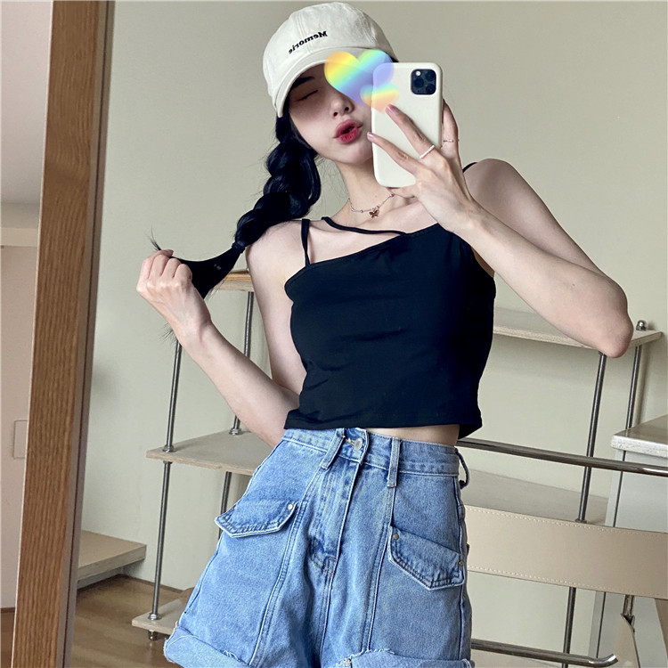 Real shot! Real price! Irregular small sling can be worn out and basic vest can be put in two colors