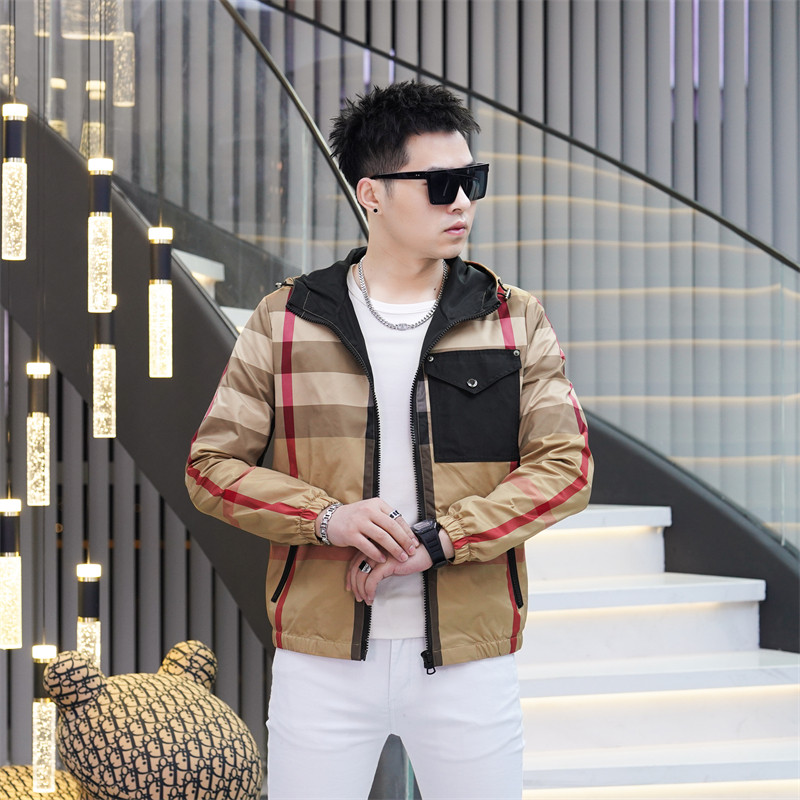 2026年新款印花连帽休闲夹克钱塘3019-JK9232P145真模卡其色，男装夹克，电商A023