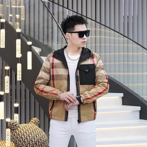 2026年新款印花连帽休闲夹克 钱塘3019-JK9232 P145 真模 卡其色,男装夹克,电商A023