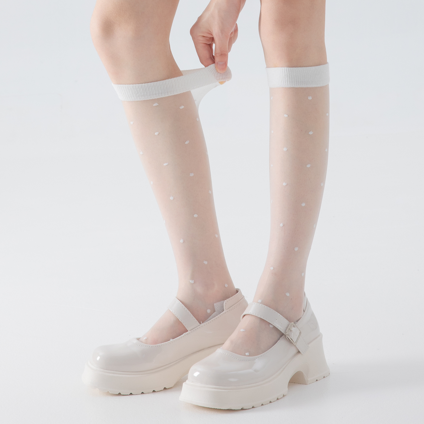 觅妤 波点小腿袜女春夏季薄款韩版卡丝ins潮袜子配玛丽珍鞋的袜子