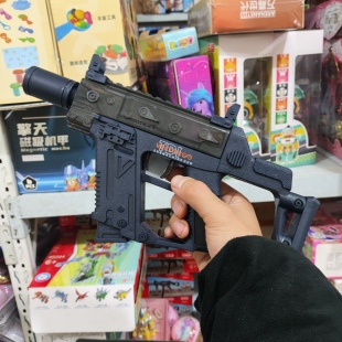 三角洲水枪维克托水枪玩具儿童喷水手动连发可折叠大容量打水仗