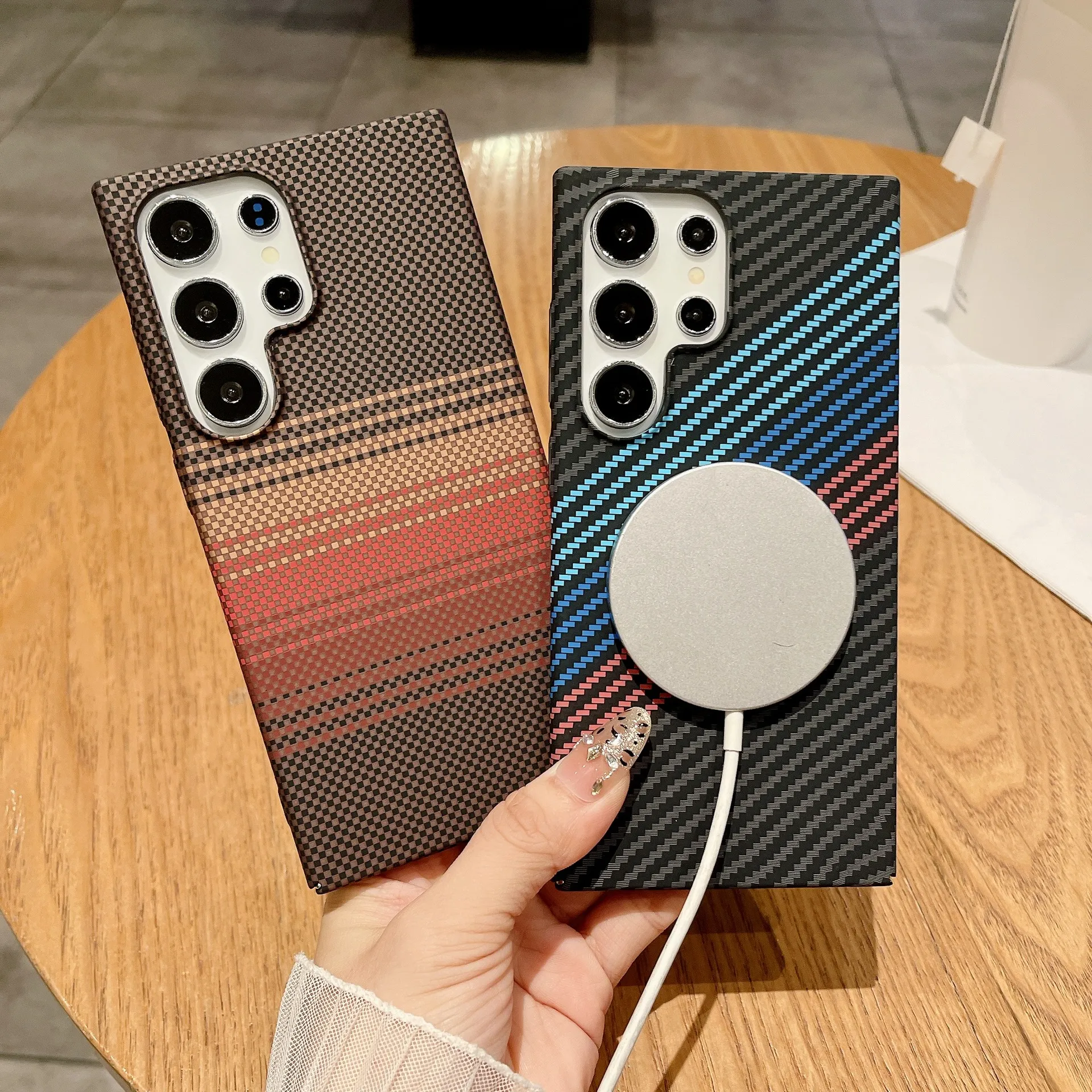 适用三星s25ultra手机壳碳纤维纹撞色note20u磁吸全包保护套