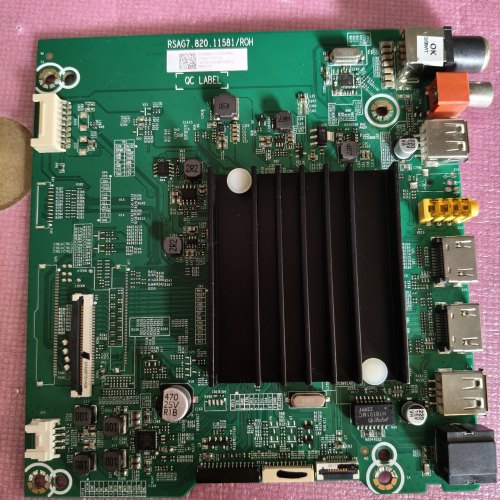 海信70E3F (BOM8)298120 主板RSAG7.820.11581配屏HD700Y1U41