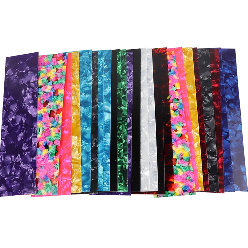 25pcs Guitar Picks Plectrum Strips Random Guitars Plectrums