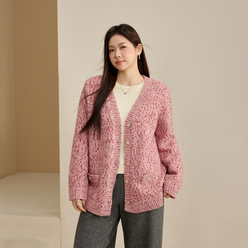 【百搭针织开衫】纤莉秀大码女装优雅温柔风V领上衣胖mm冬装新款