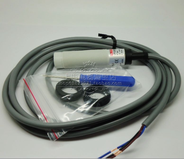 特价供应上海兰宝 LANBAO 电容式接近开关 CR18SCN08DNO