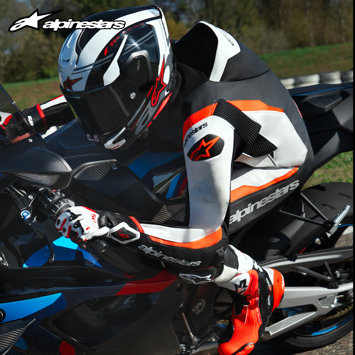 a星alpinestars MISSILE V3连体皮衣赛道骑行服专业牛皮赛车服图片