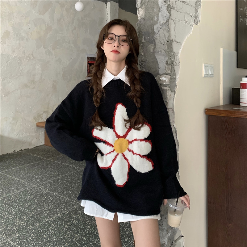 Real shot real price ~ Pullover flower sweater retro childish and loose women's sweater