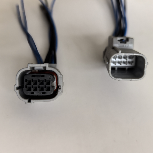 适用于丰田皇冠锐志GS IS LS400LS460方向机插头电子助力插头8孔