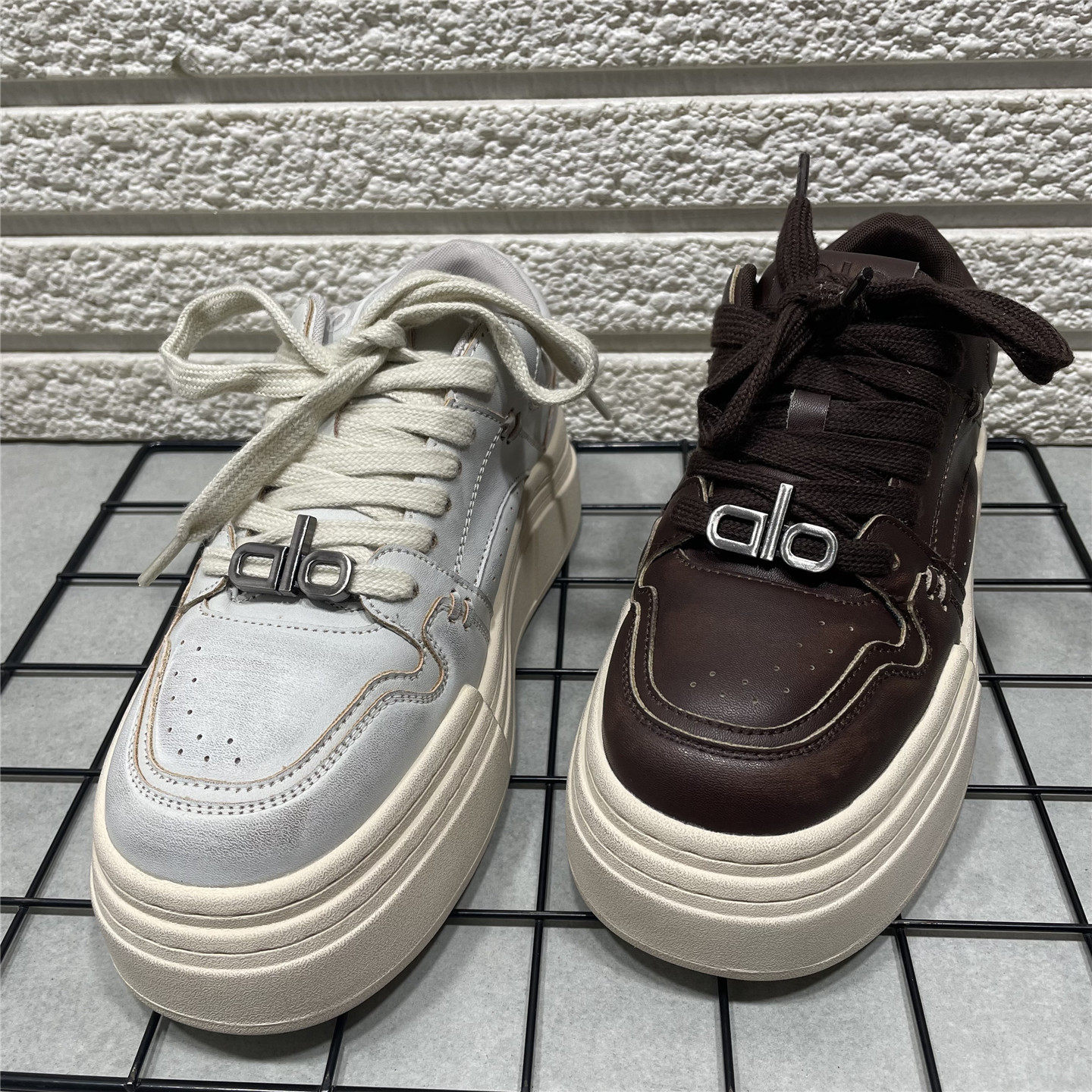 断码处理真皮复古擦色做旧休闲鞋女休闲系带厚底运动春季增高板鞋