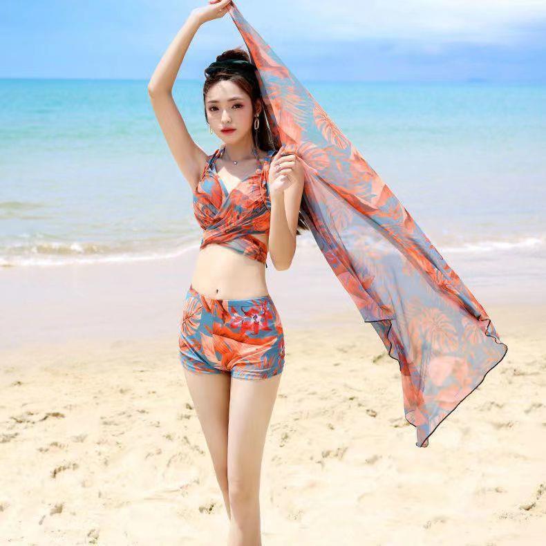 涵韵游泳衣女性感钢托聚拢比基尼三件新款时尚显瘦海边泡温泉泳装