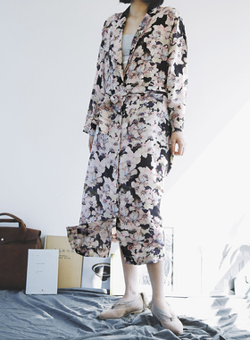 The That This | 欧洲100%silk全真丝 | 独立设计繁花连衣裙外套