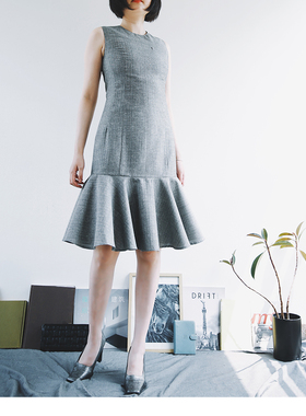 The That This | 意大利真丝羊毛 | 淡水泥灰间花黄色连衣鱼尾裙