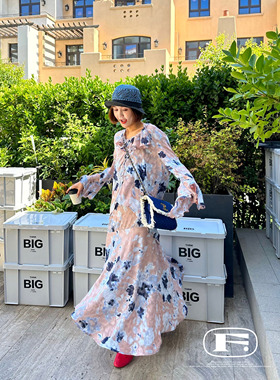 仅10套～浪漫又高光系列法式高级荷叶V领衬衫绸缎套装 气质鱼尾裙